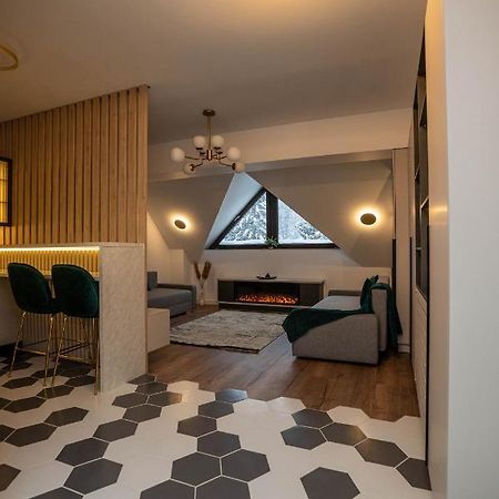Clabucet Luxury Apartament Predeál Kültér fotó